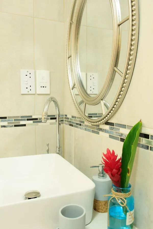 Sea Piton Apartment - Piton Delight- Certified Soufriere