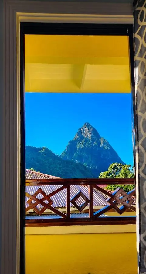 Sea Piton Apartment - Piton Delight- Certified Soufriere