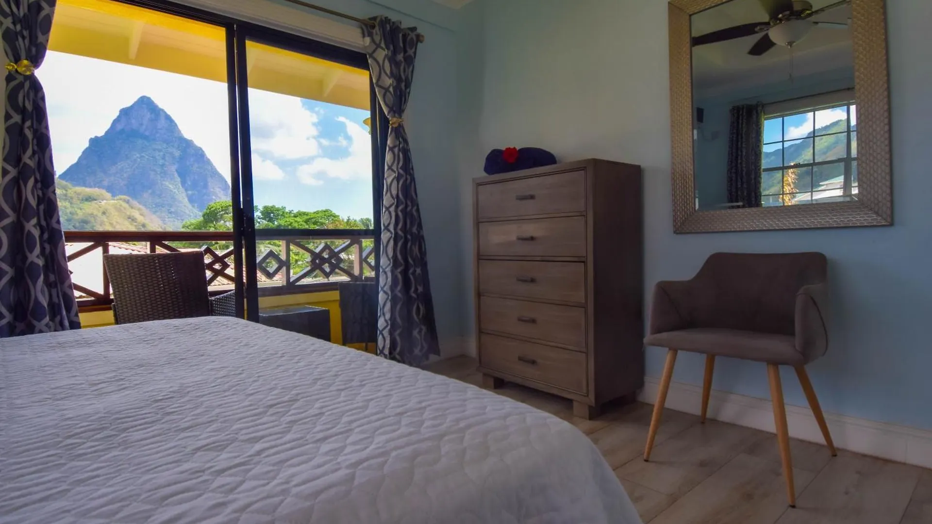 Sea Piton Apartment - Piton Delight- Certified contacts