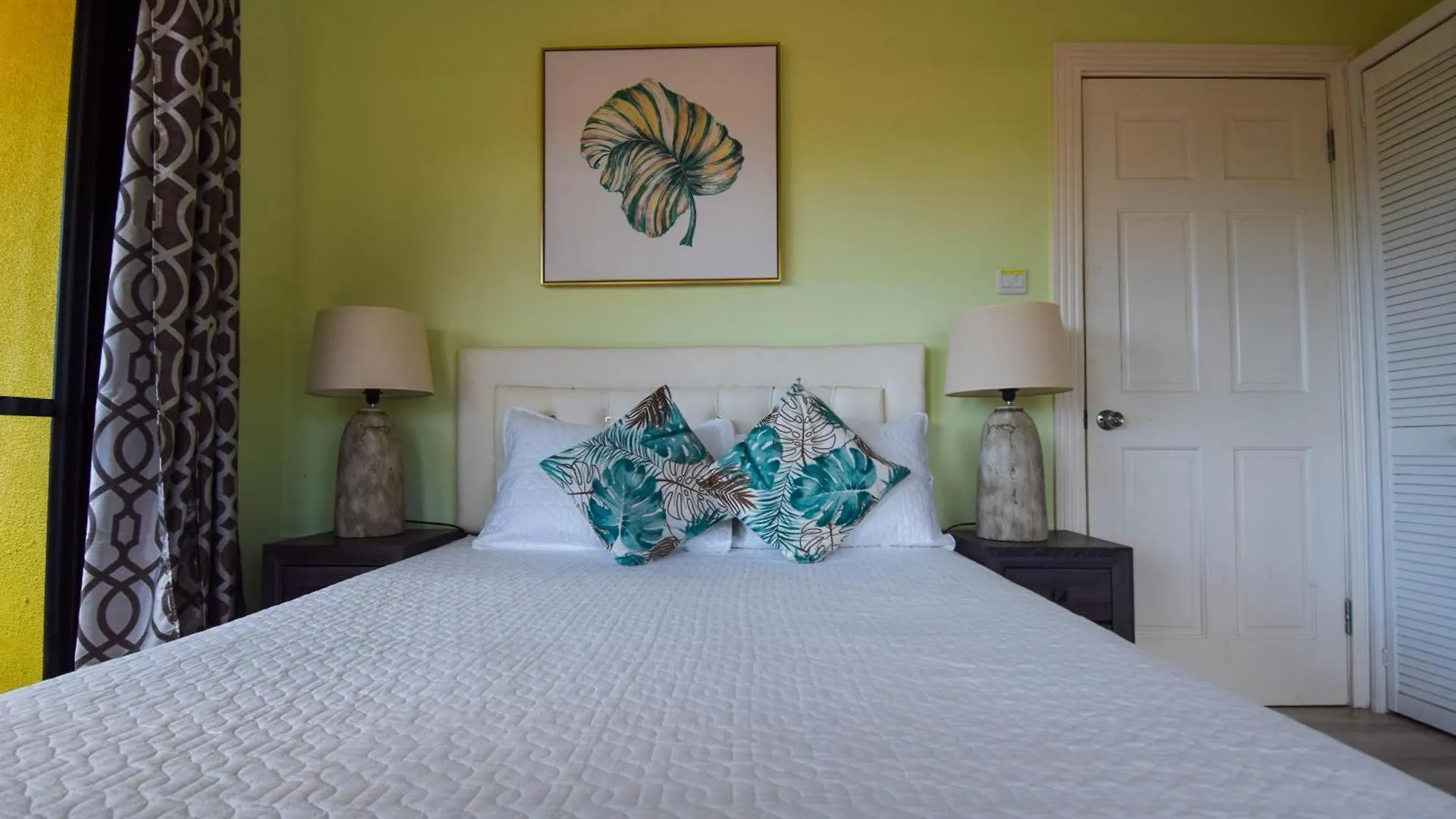Sea Piton Apartment - Piton Delight- Certified Soufriere