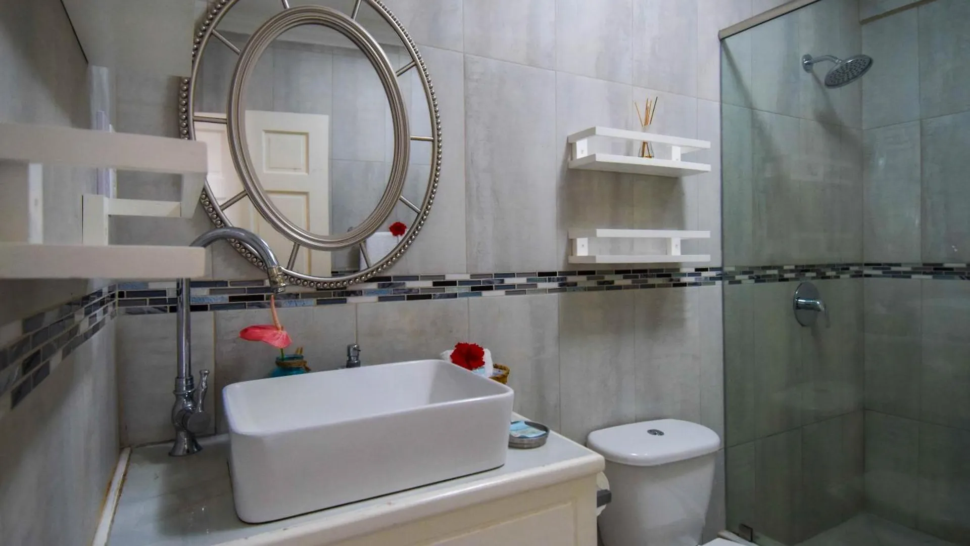 Sea Piton Apartment - Piton Delight- Certified Soufriere Saint Lucia