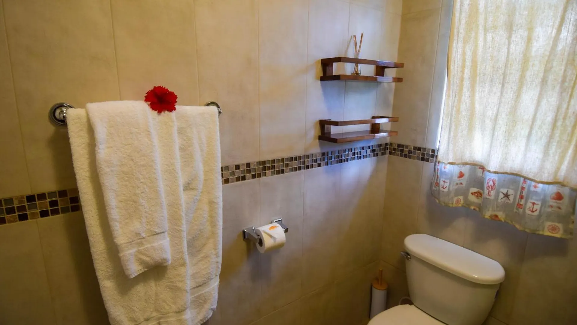 Sea Piton Apartment - Piton Delight- Certified Soufriere