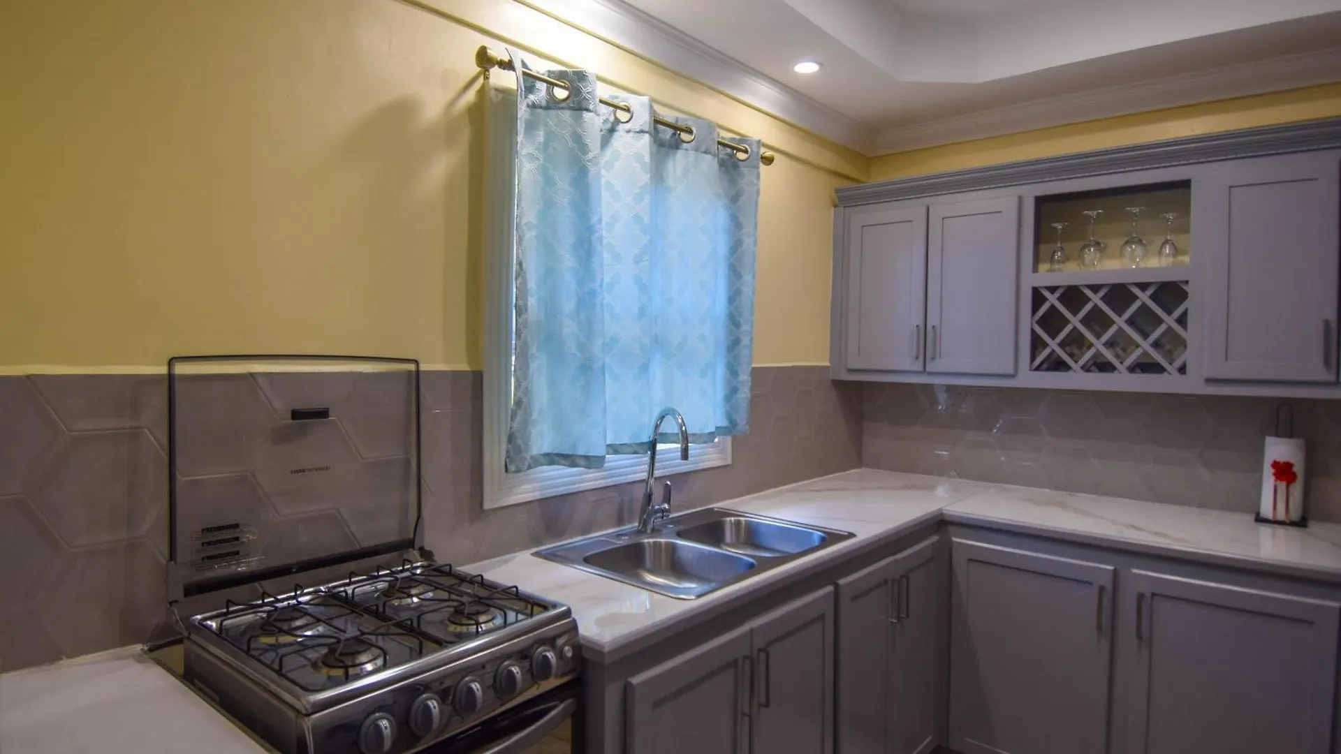 Sea Piton Apartment - Piton Delight- Certified Soufriere 0*,
