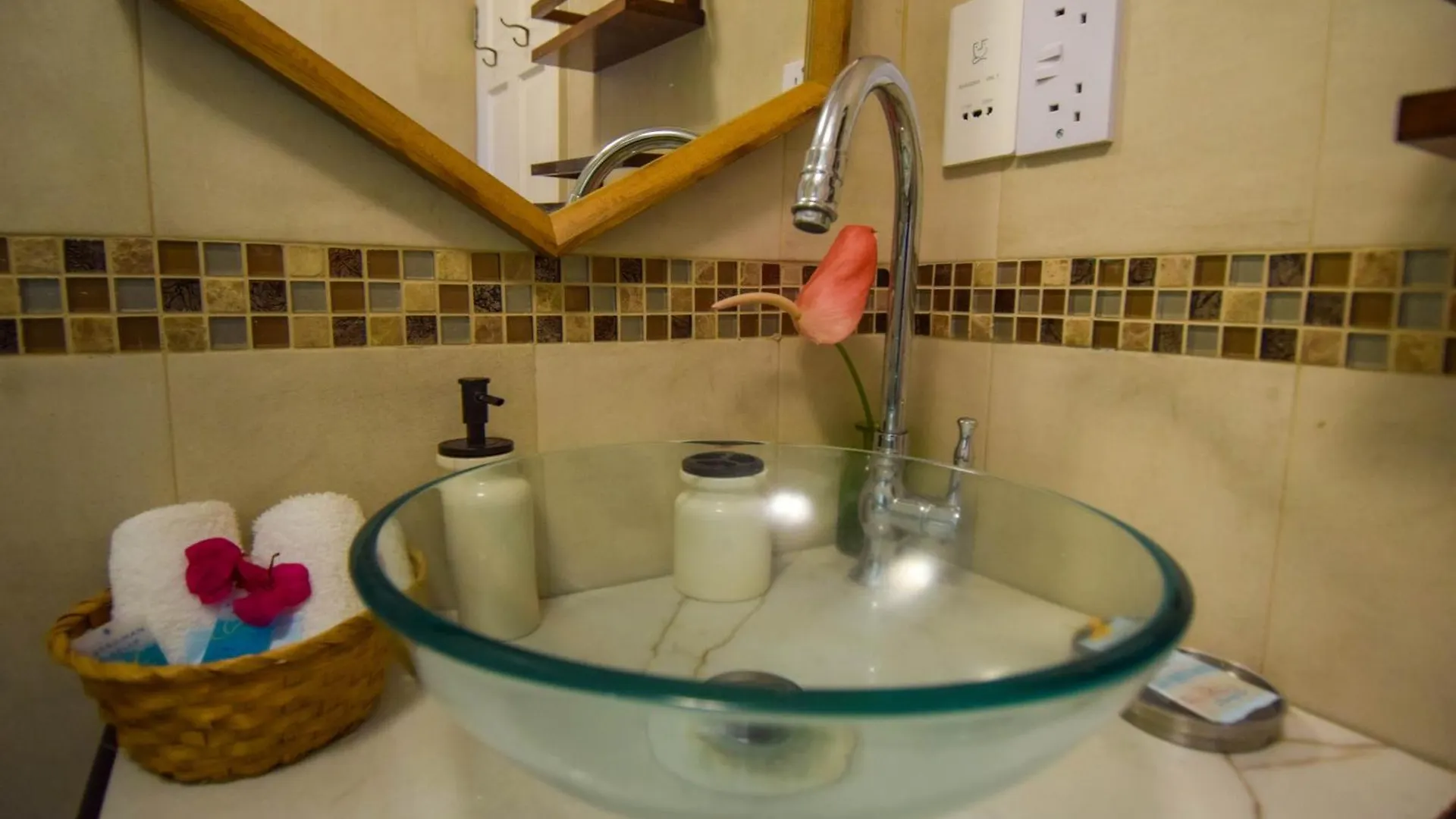 Sea Piton Apartment - Piton Delight- Certified Soufriere Saint Lucia